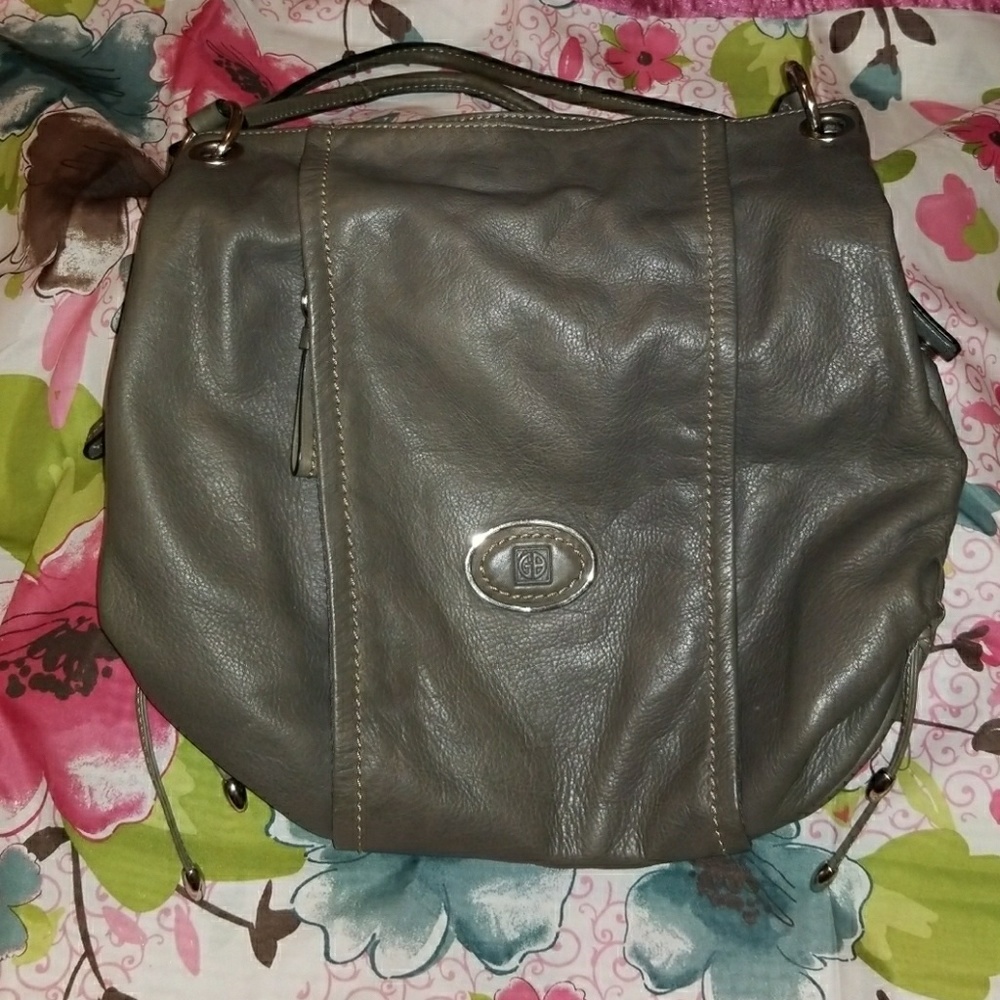 Giani Bernini gray shoulder bag with 5 zippered po